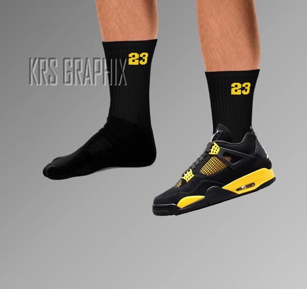 Socks To Match Jordan 4 Thunder - 23'S